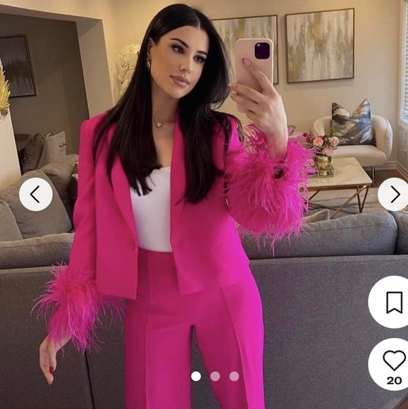 ZARA CROPPED BLAZER WITH FEATHERS NEON FUCHSIA NEW - Picture 2 of 5